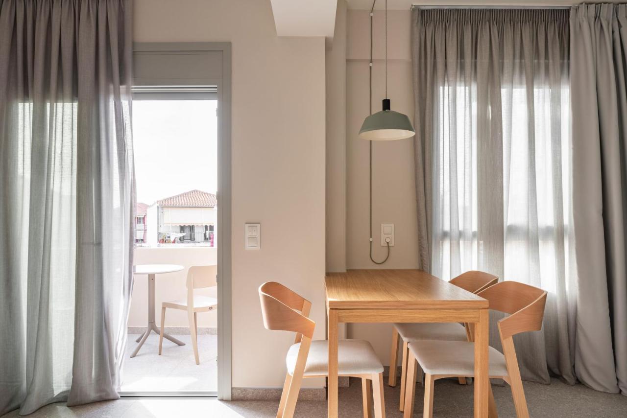 Апарт отель Townhouse Lefkada Экстерьер фото
